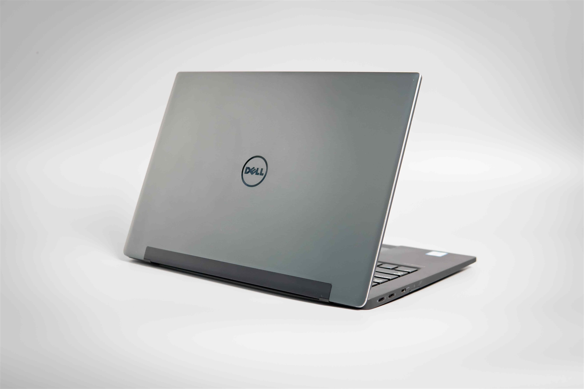 Laptop cũ Dell Latitude 7370