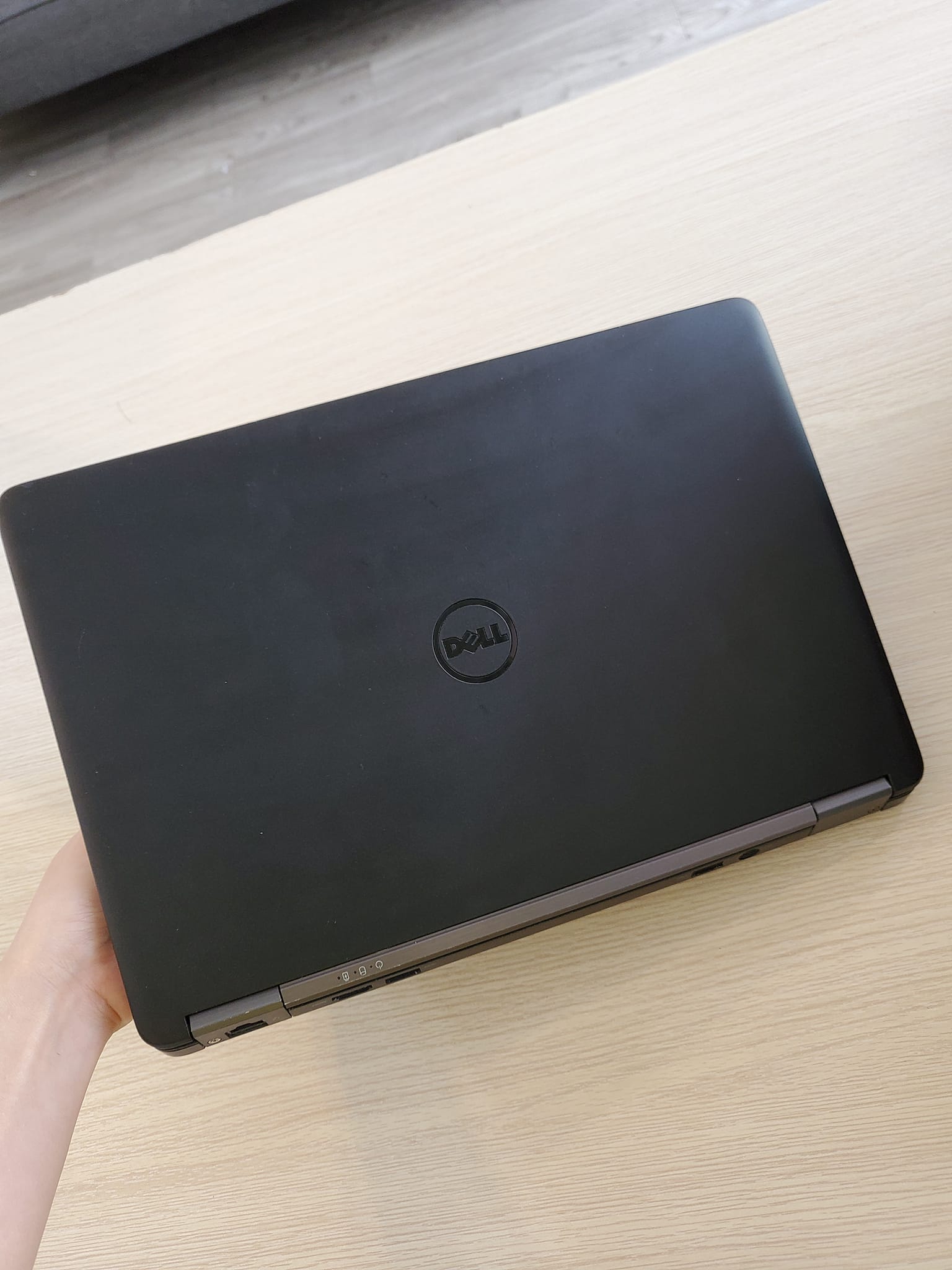 Laptop cũ Dell Latitude E7250