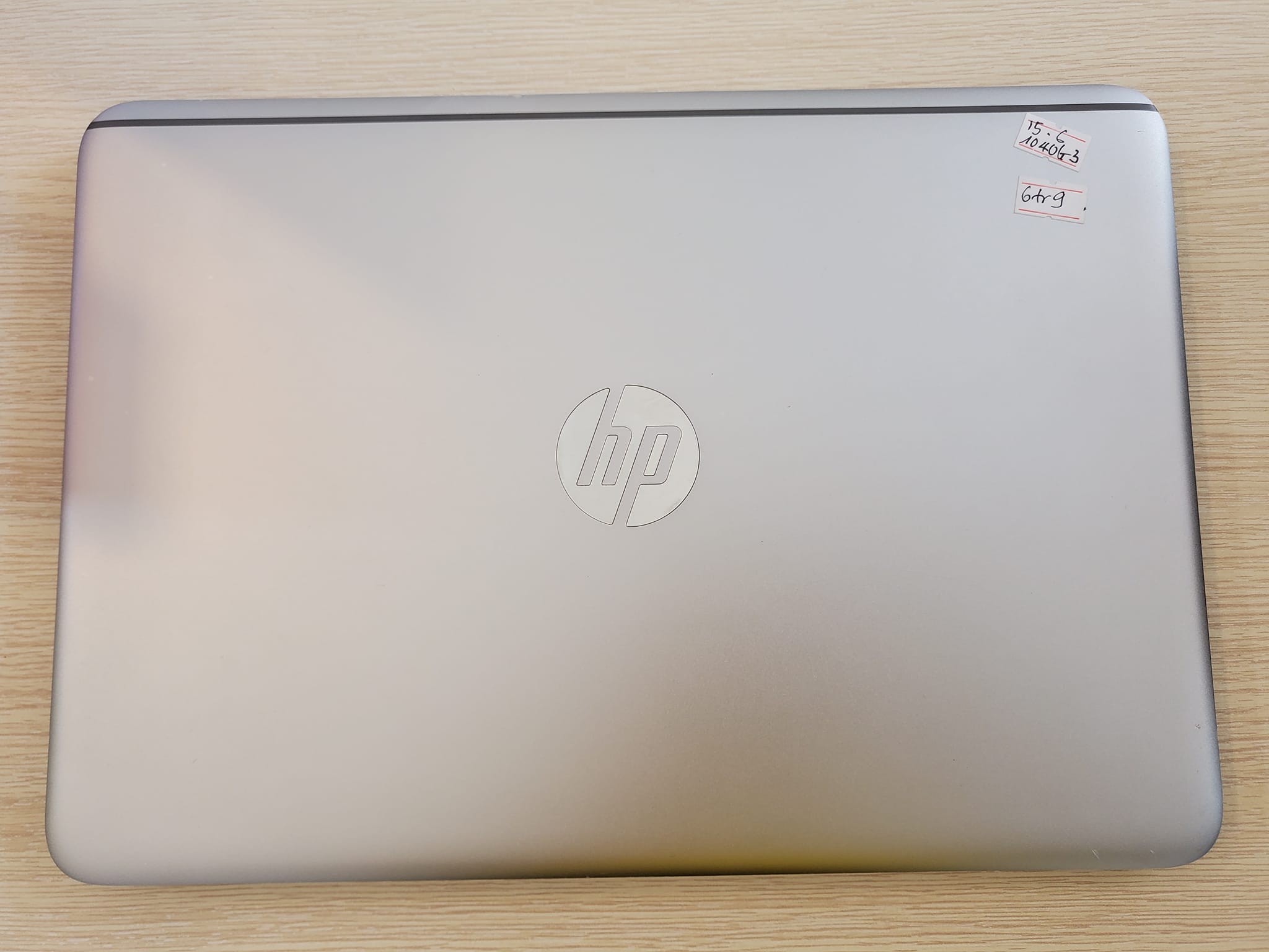 Laptop cũ  HP Folio Elitebook 1040 G3