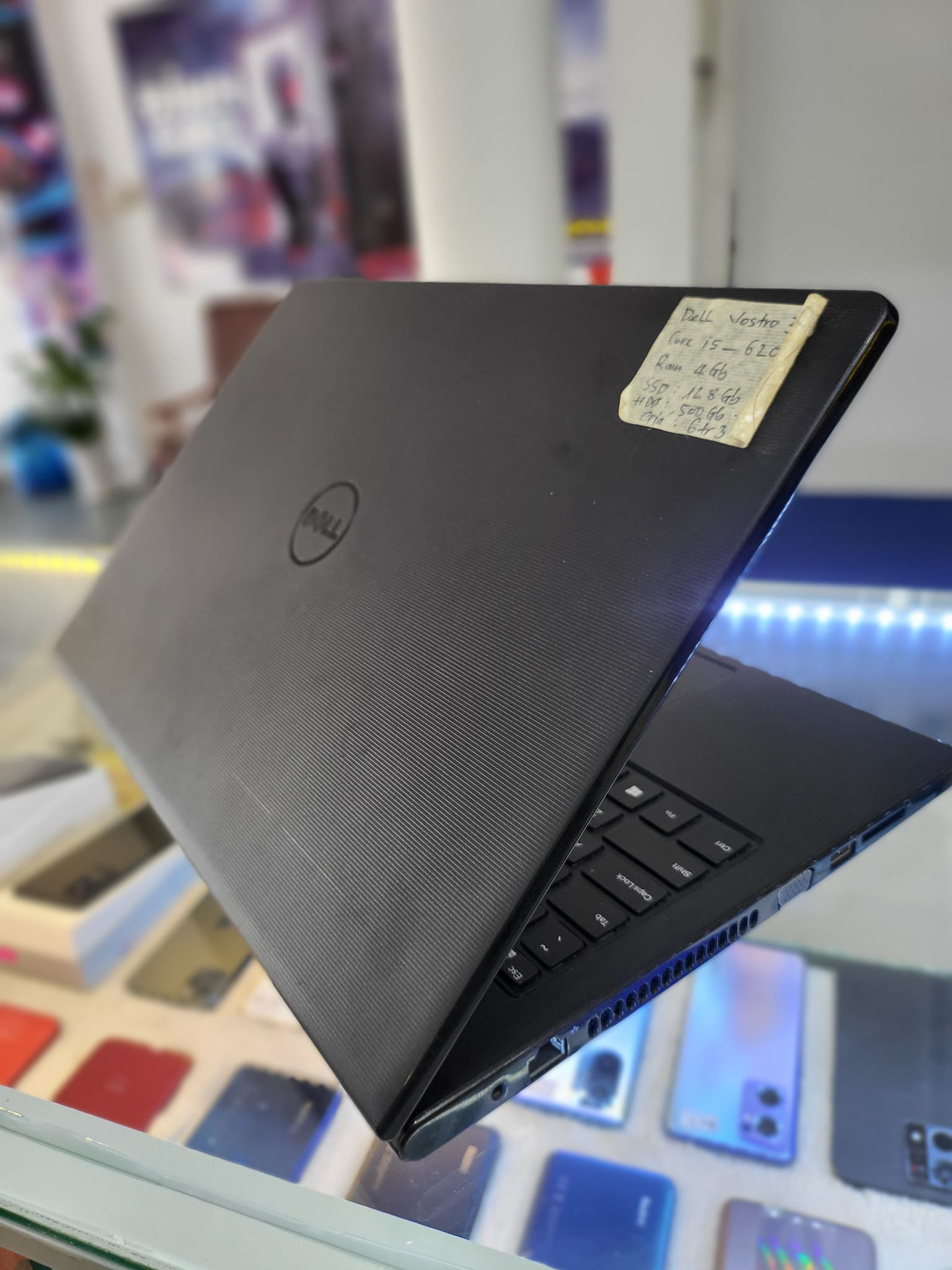 Laptop cũ Dell Vostro 3559