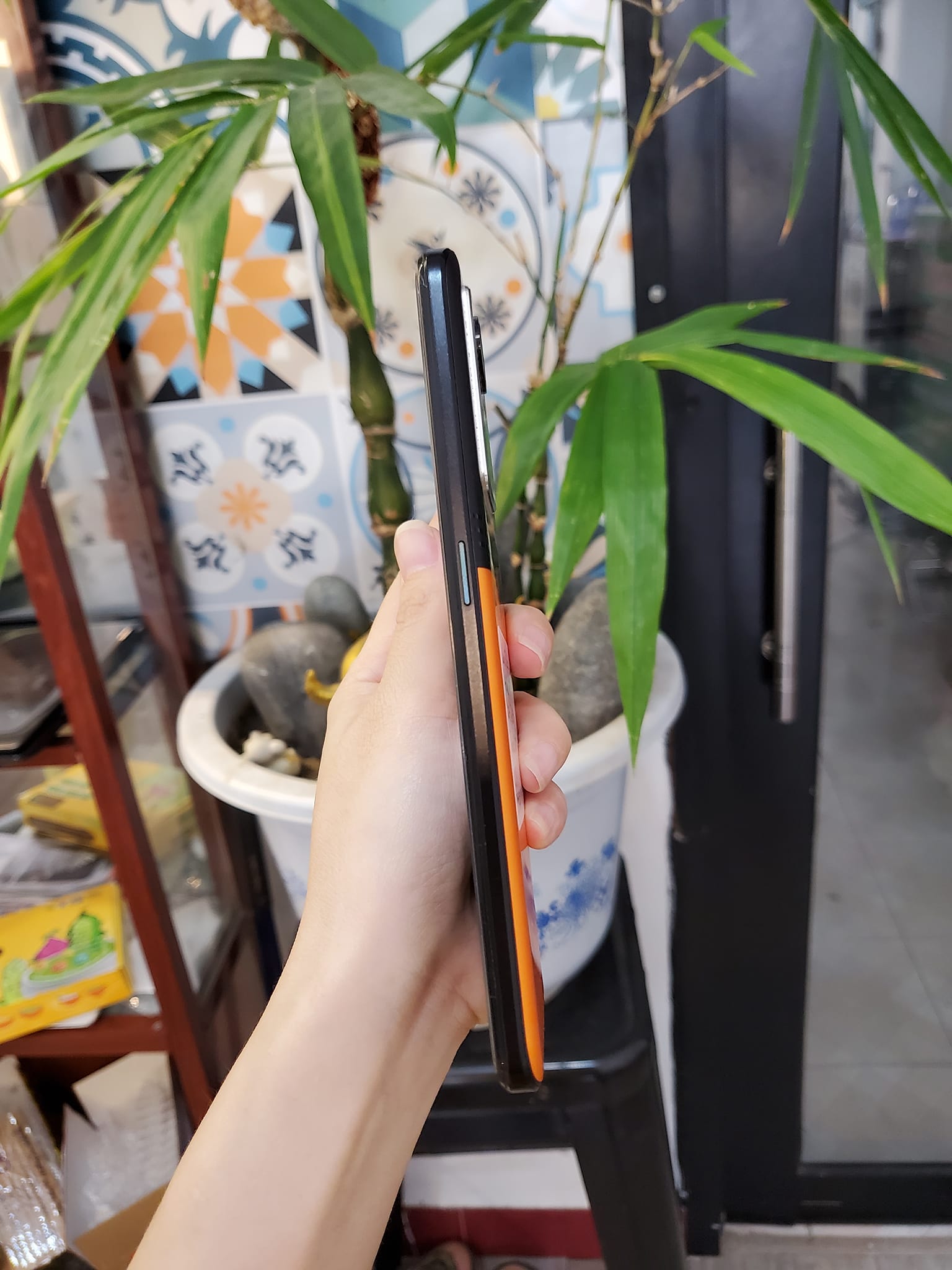 Điện thoại cũ Realme GT Neo 3 Naruto