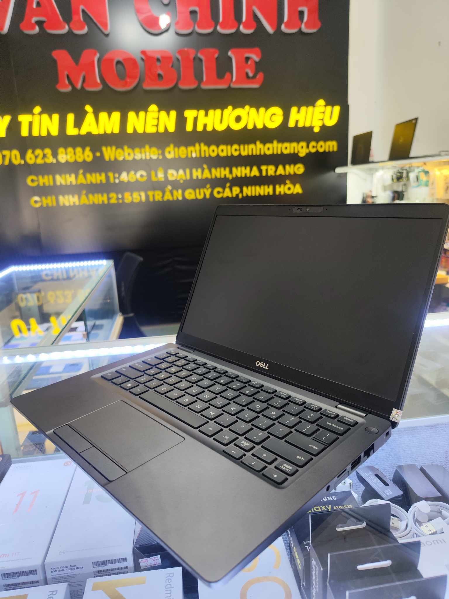 Laptop cũ Dell Latitude 5400