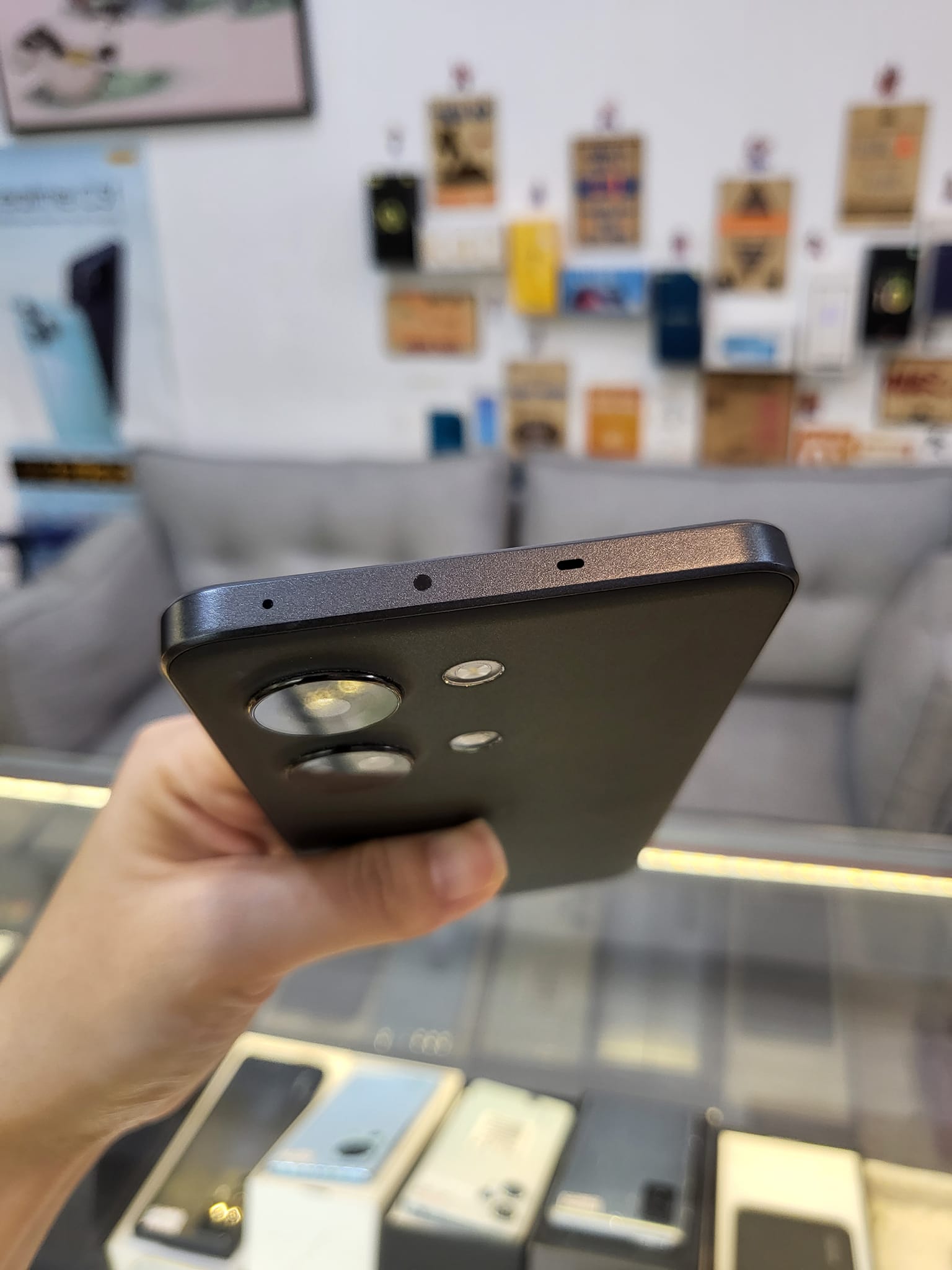 Điện thoại cũ Oneplus Ace 2V