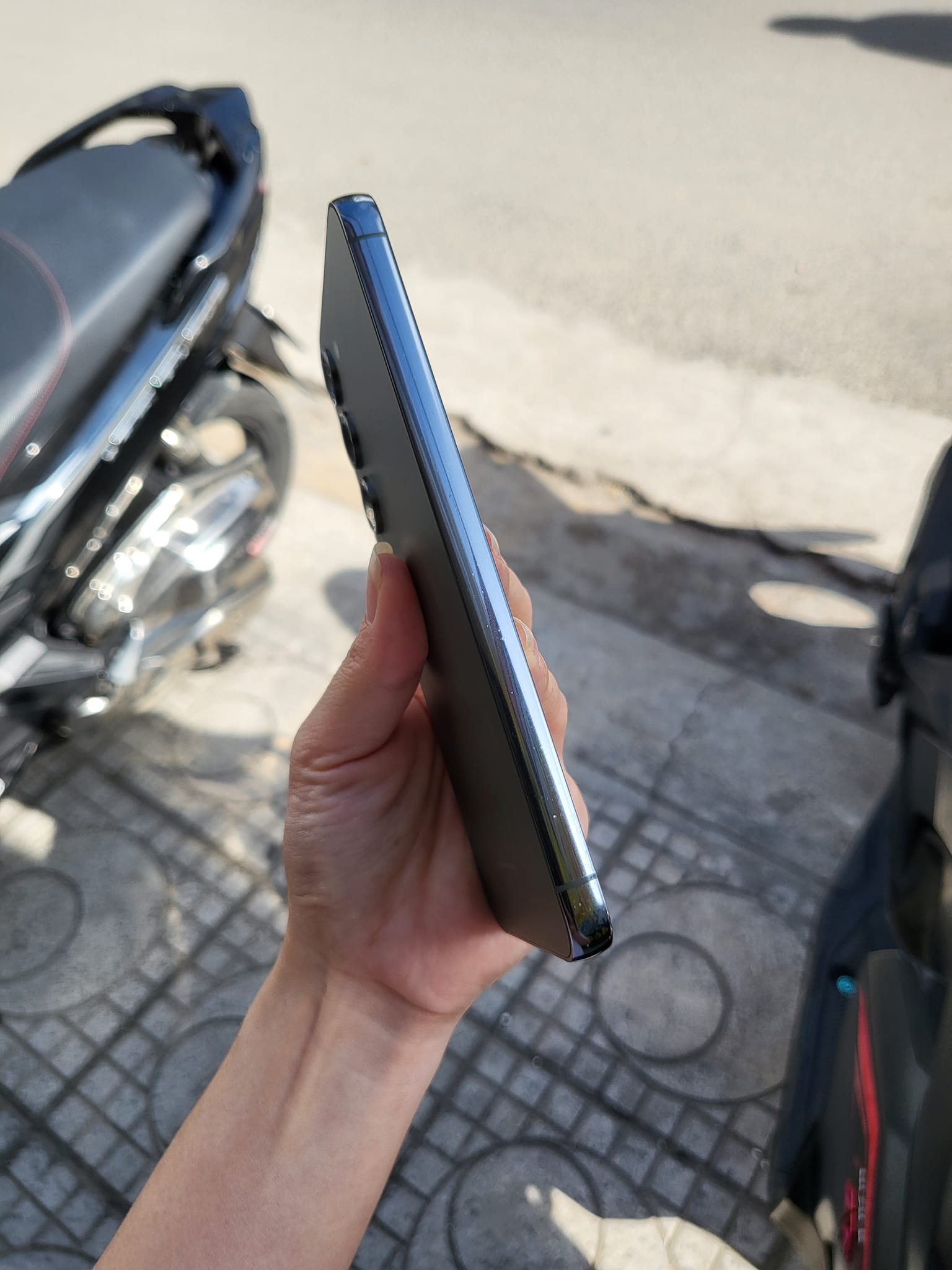 Điện thoại cũ Samsung Galaxy S23