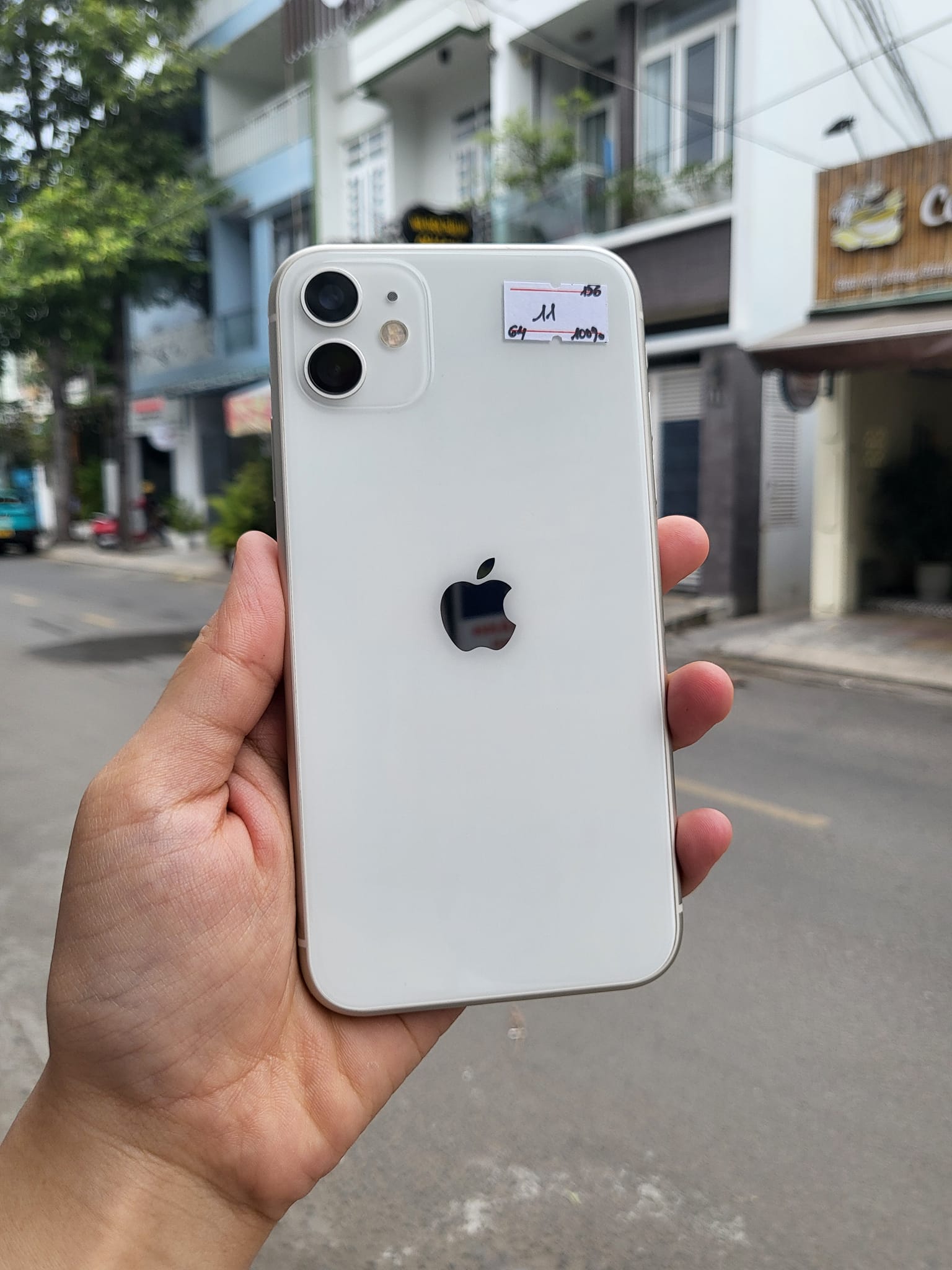 Điện thoại cũ Iphone 11
