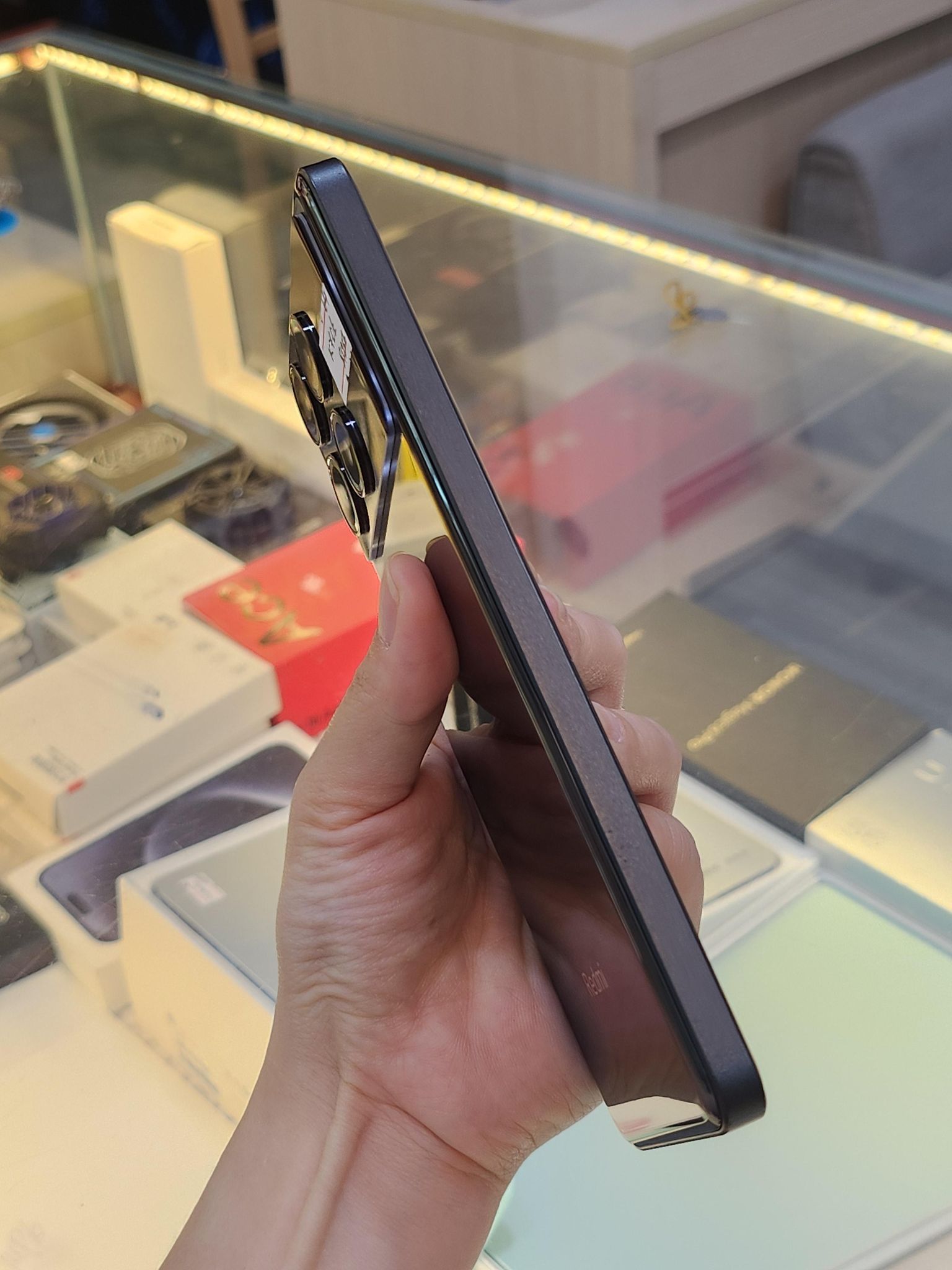 Điện thoại cũ Xiaomi Redmi K70E