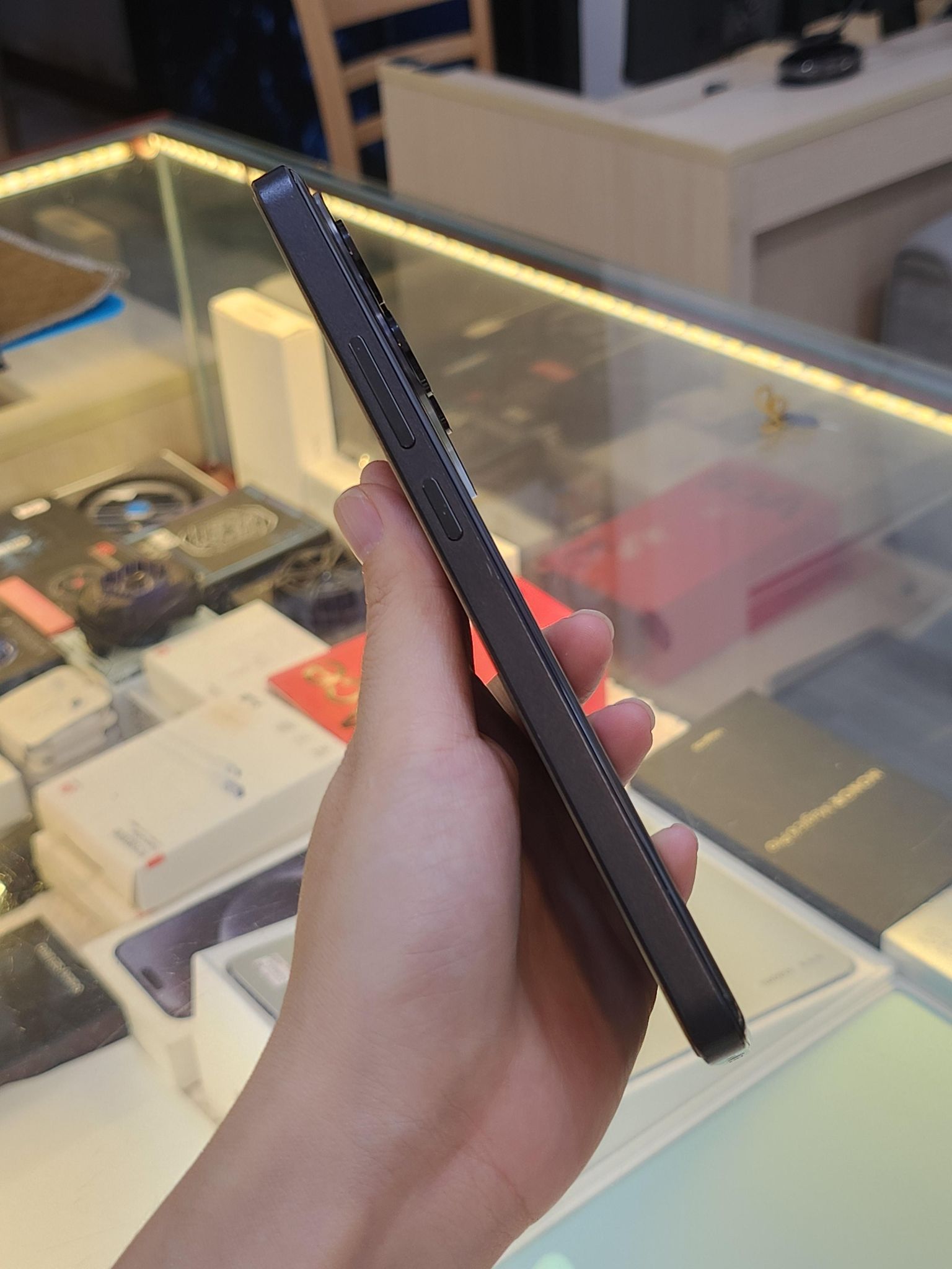 Điện thoại cũ Xiaomi Redmi K70E