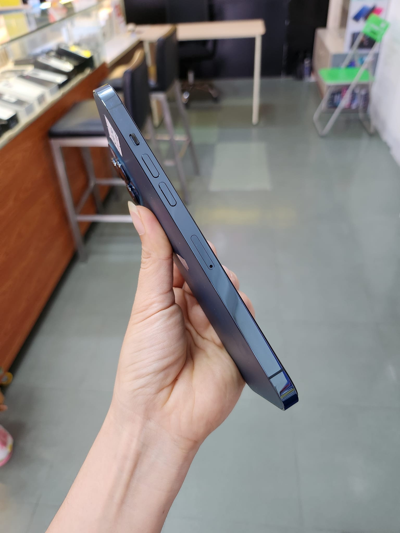 Điện thoại cũ iPhone 12 Promax