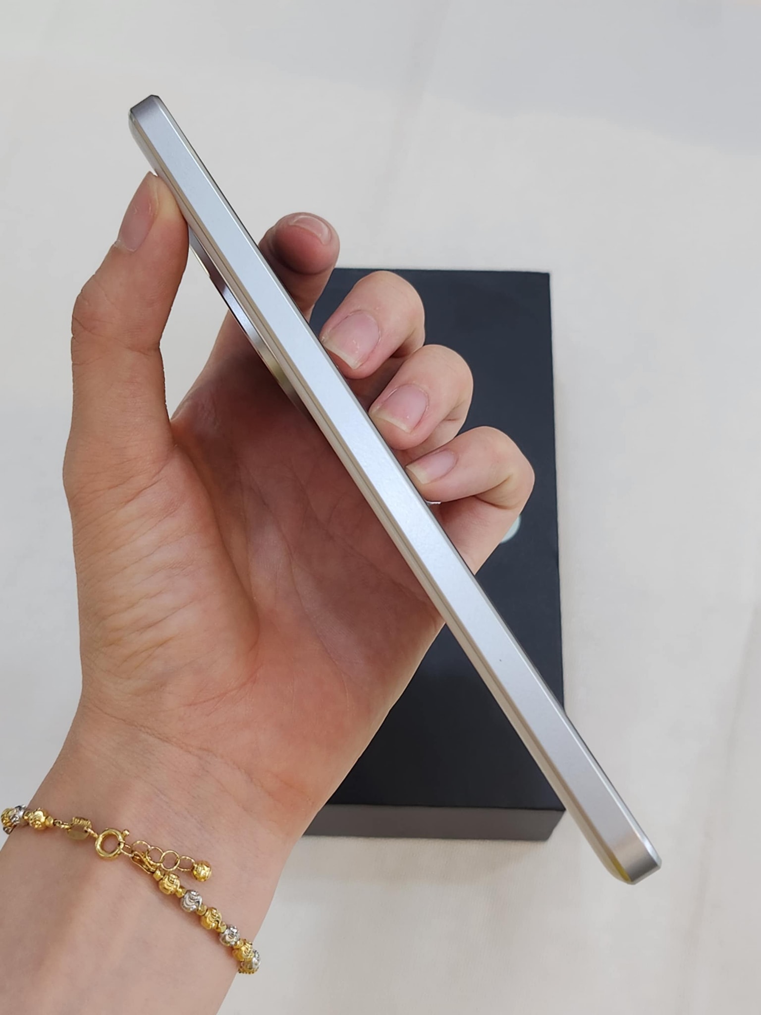 Điện thoại cũ Vivo IQ00Z10 Turbo Pro NEW