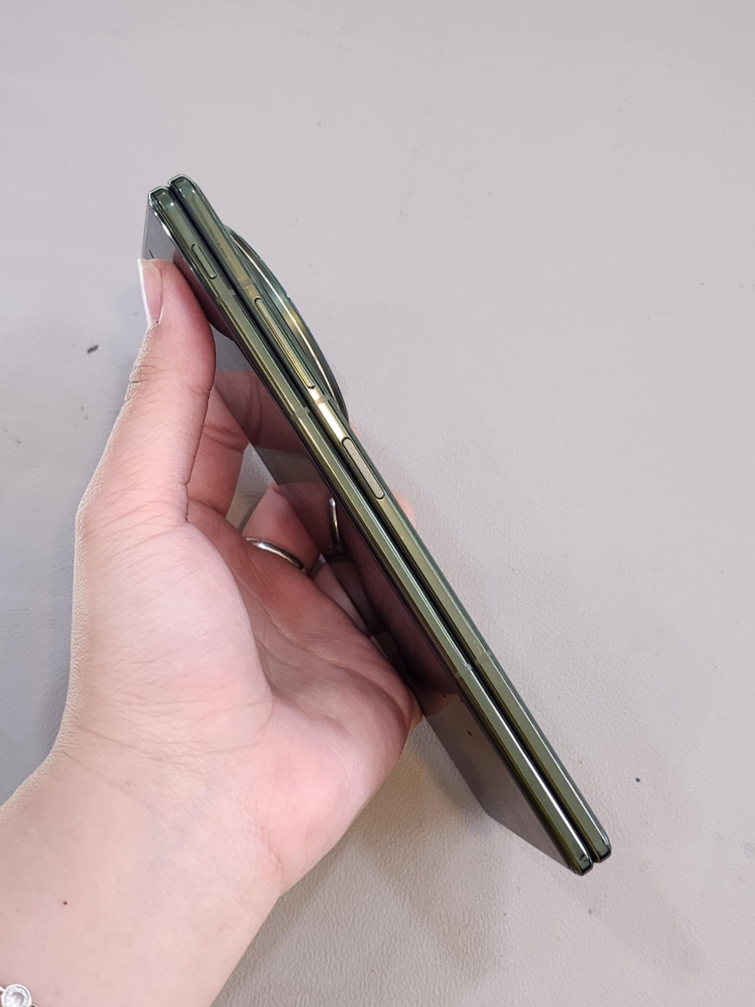 Điện thoại cũ Vivo XFOLD 5