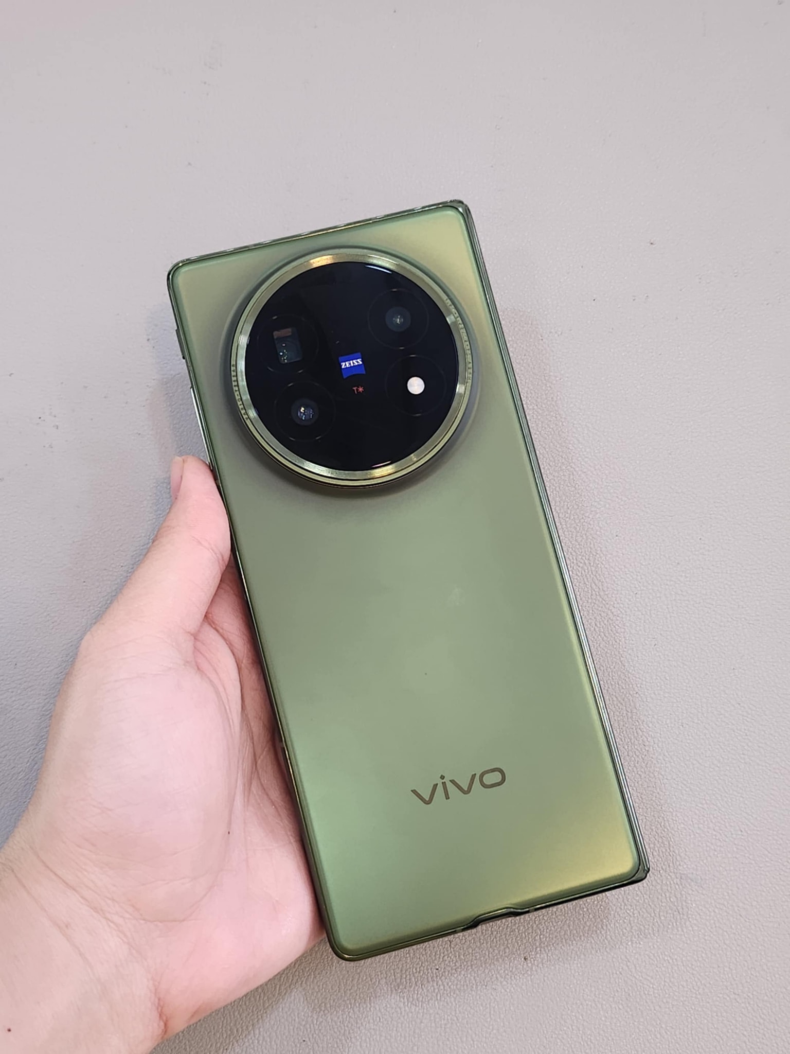 Điện thoại cũ Vivo XFOLD 5